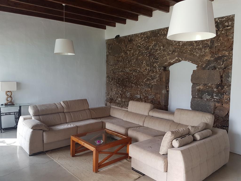 Hotelito Rural Flor De Timanfaya Tinajo Eksteriør bilde