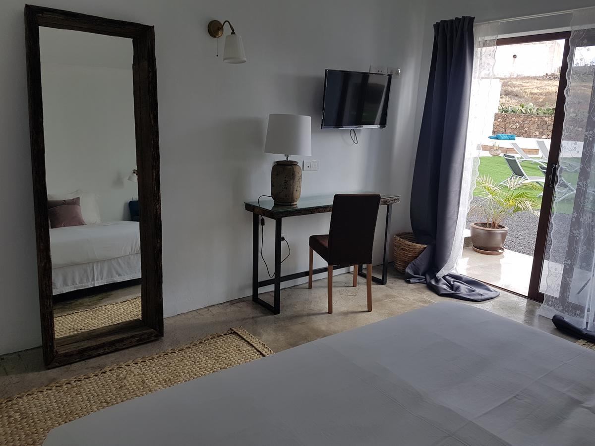 Hotelito Rural Flor De Timanfaya Tinajo Eksteriør bilde