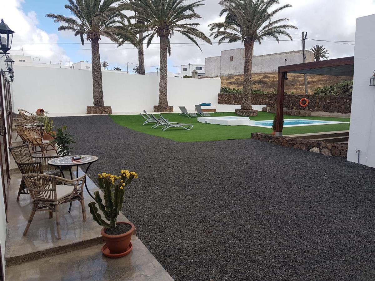 Hotelito Rural Flor De Timanfaya Tinajo Eksteriør bilde