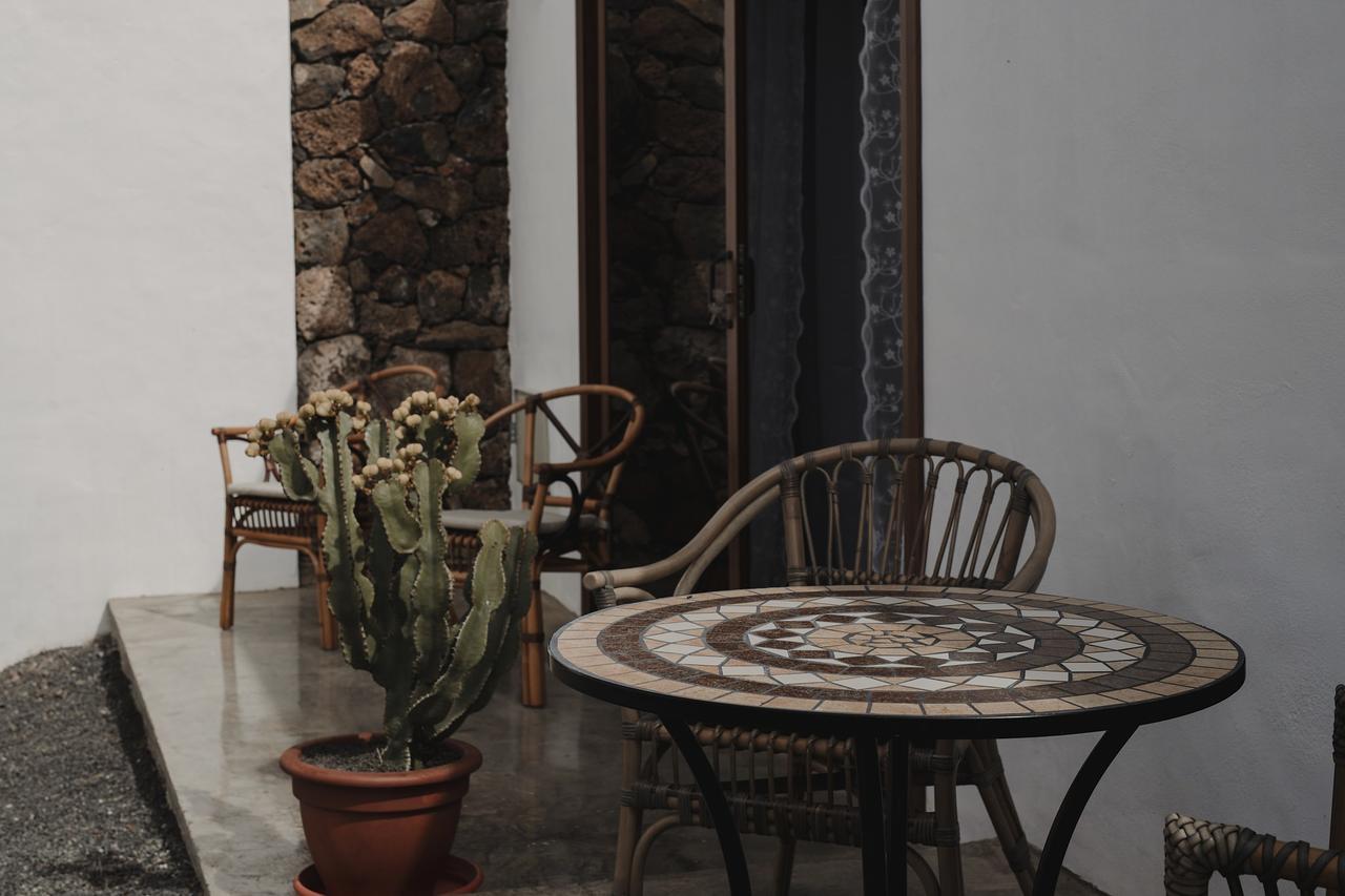 Hotelito Rural Flor De Timanfaya Tinajo Eksteriør bilde